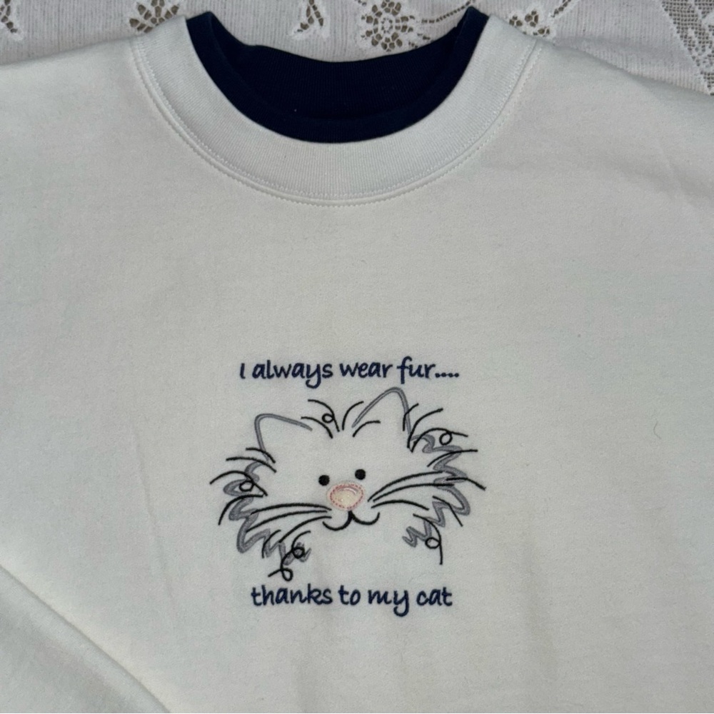 M&C Sportswear White Cat‎ Graphic Sweatshirt size Large
